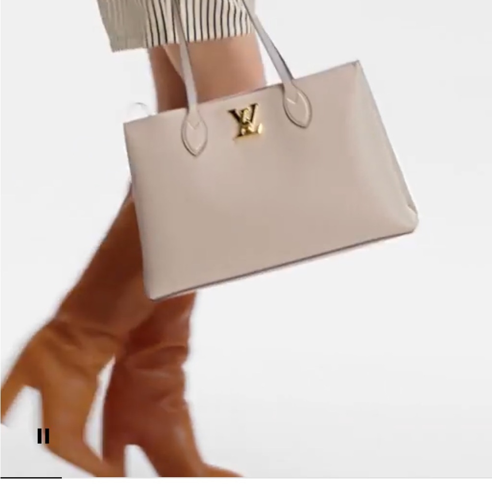 Louis Vuitton bag